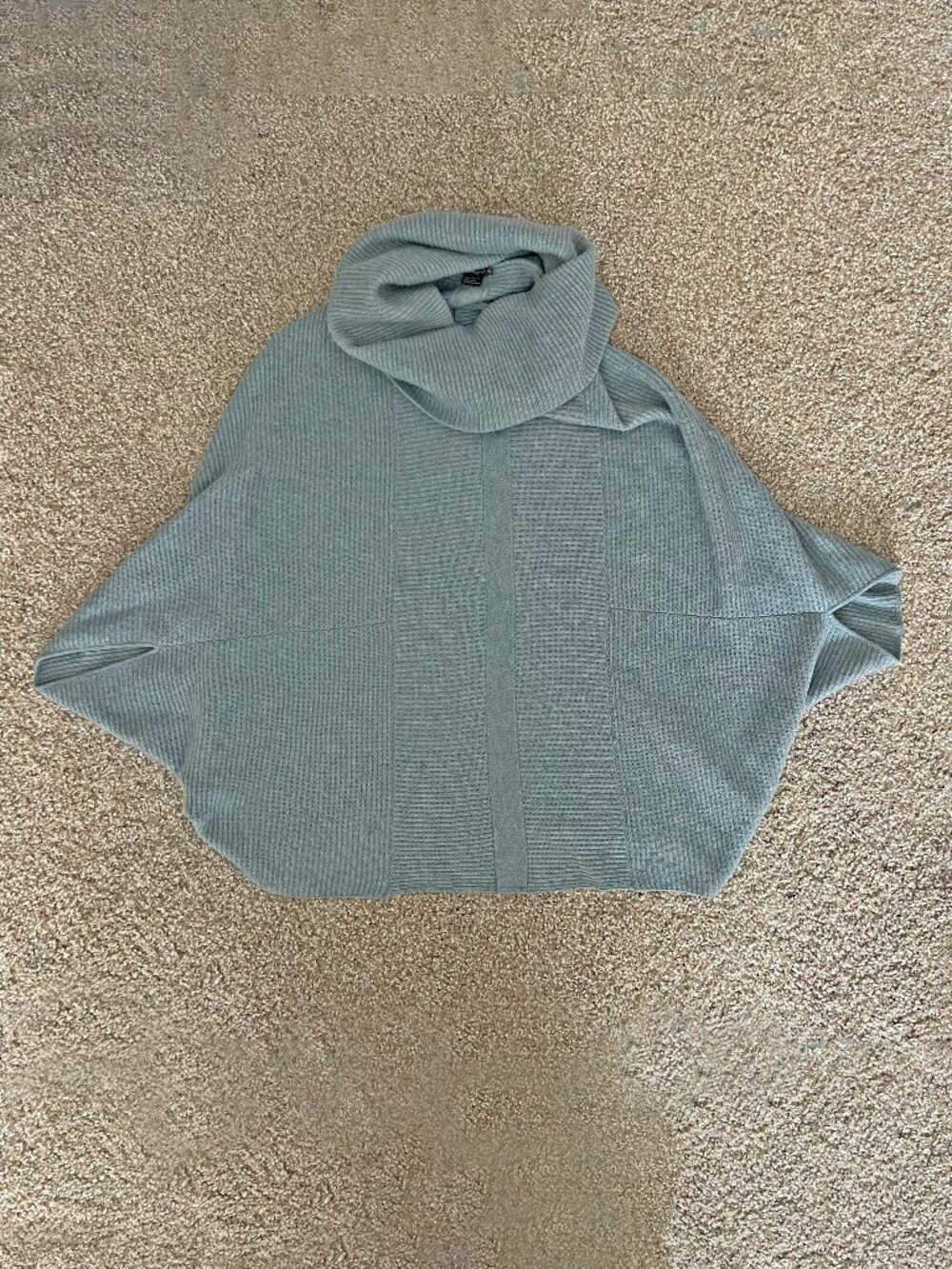 J. McLaughlin Pence Cashmere Cowl Neck Poncho Sweater Cape Light Blue Sz M/L - Picture 2 of 6